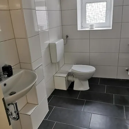 1-zimmer ゲストハウス 3*